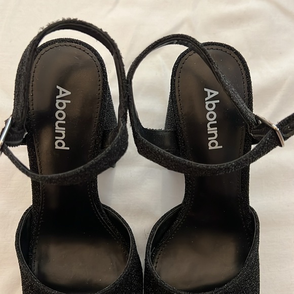 Abound Lucia Platform Sandal - Picture 3 of 5